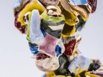 David Ray, Figure 1, 2015, earthenware, enamel, gold, 15 x 10 x 10cm